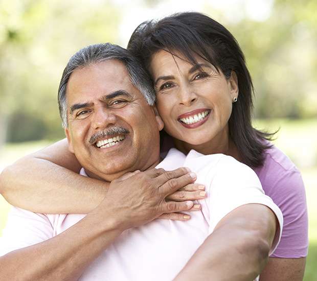 McAllen What to Expect When Getting Dentures